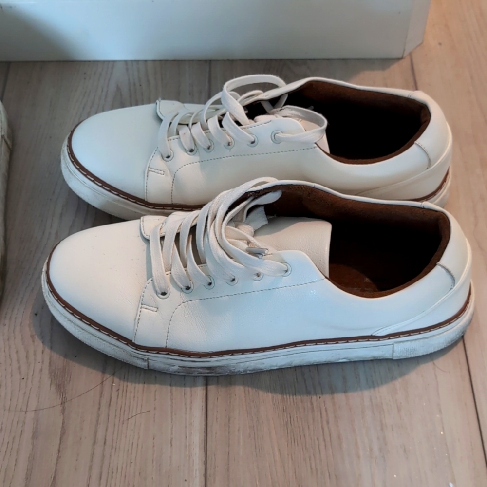 Porter and Ash White sneakers